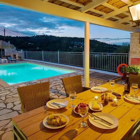 Bettie Sea Views&sunrise 3br W Pool&privacy Gaios