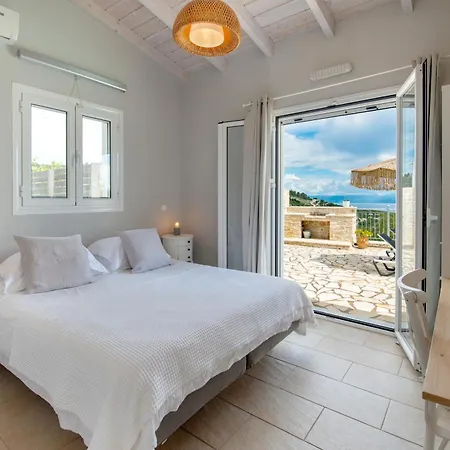 Vila Bettie Sea Views & Sunrise 3br W Pool & Privacy Gaios